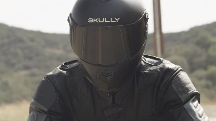 Skully Smart Helmet With HUD