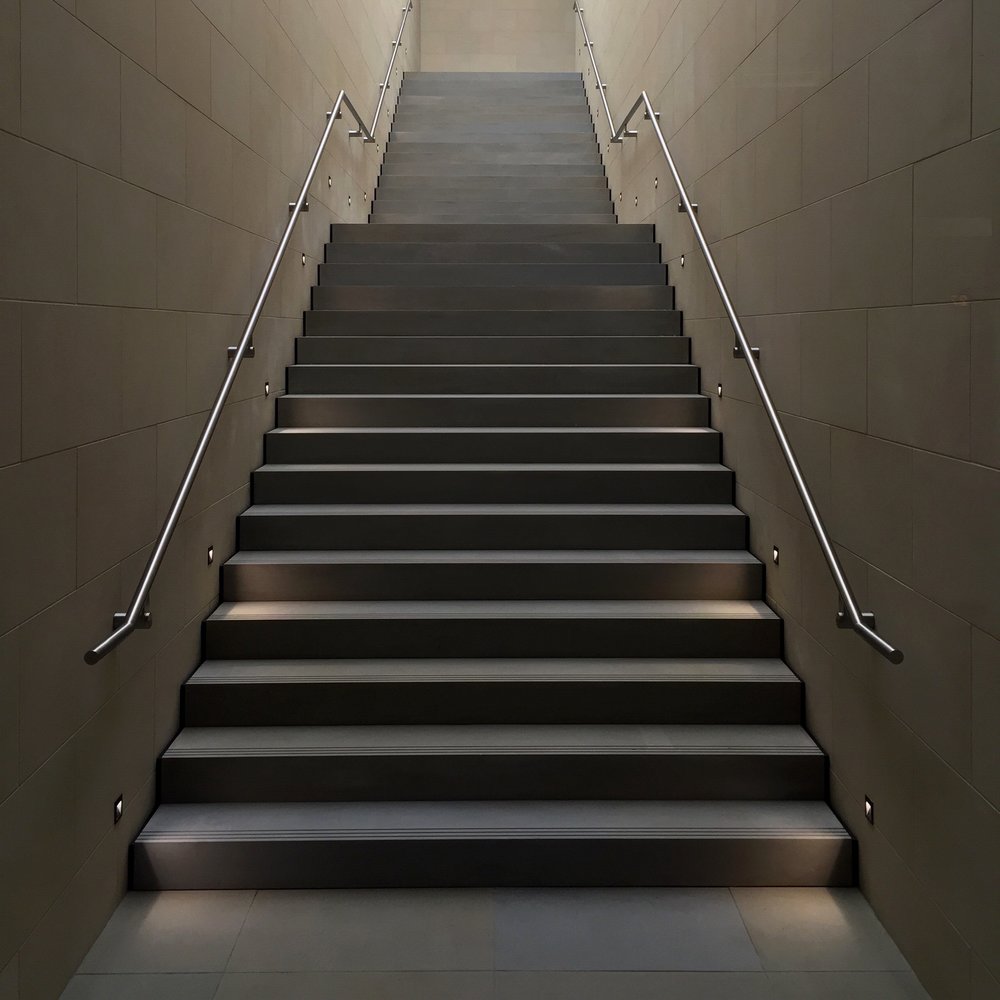 Smart Stair Lights - Intelligent stair led lights turn on when you walk
