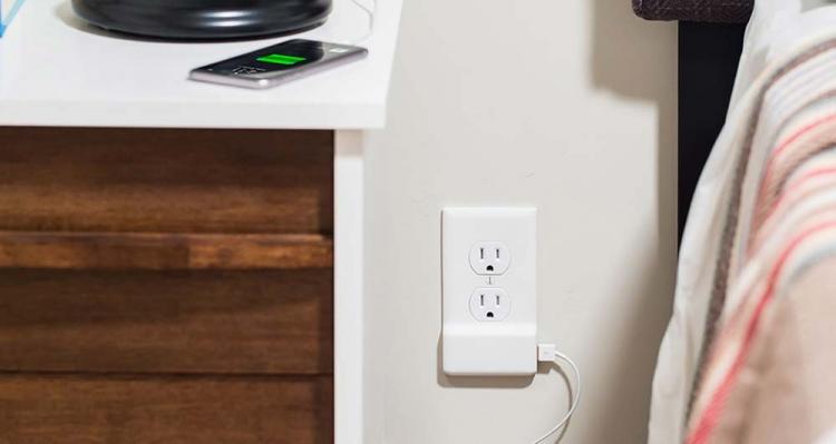 SnapPower - USB Charging Outlet Cover