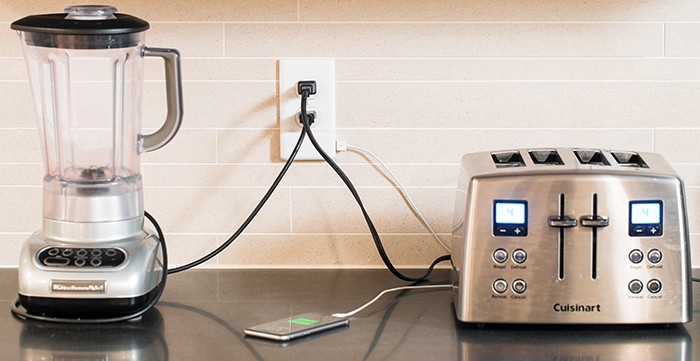 SnapPower - USB Charging Outlet Cover