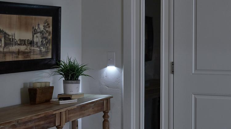SnapPower SwitchLight - Light-Switch Night-Light