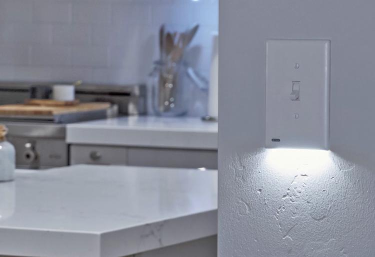 SnapPower SwitchLight - Light-Switch Night-Light