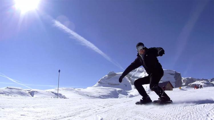 SnowFeet New Winter Sport Combines Skis and Skates