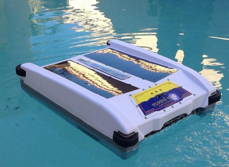 Solar Breeze NX 2017 - Solar Powered Pool Skimmer Robot - Roomba vacuum robot for your pool