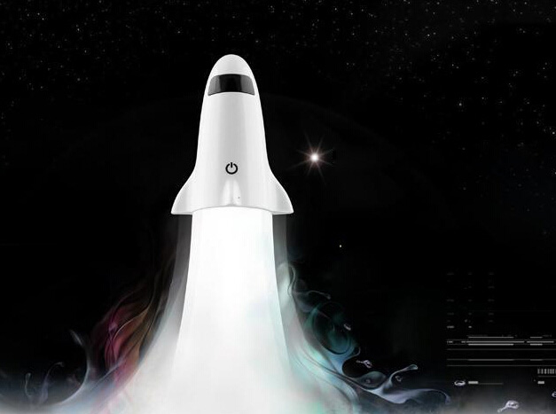 Spaceship Rocket Desk Lamp and Flashlight - Rocket lamp that doubles as a flashlight