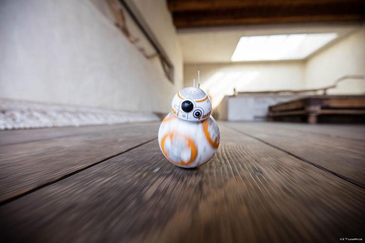Sphero Force Wristband - Wearable wrist band that controls your sphero bb-8 droid robot using hand gestures