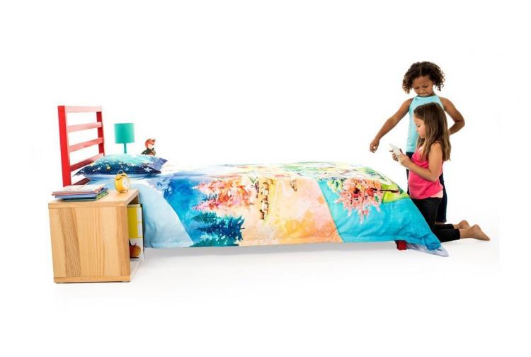 SpinTales Enchanted Duvet: An Interactive Blanket That Works With an iPad