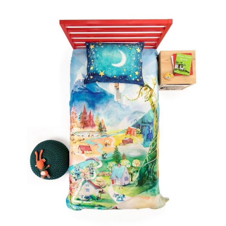 SpinTales Enchanted Duvet: An Interactive Blanket That Works With an iPad