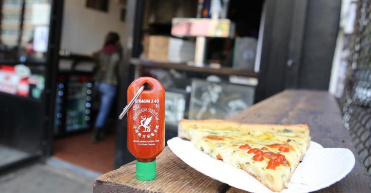 Sriracha2Go Tiny Refillable Sriracha Bottle