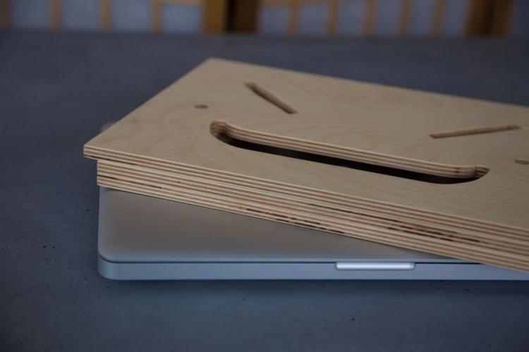 StandStand: A Portable Standing Desk