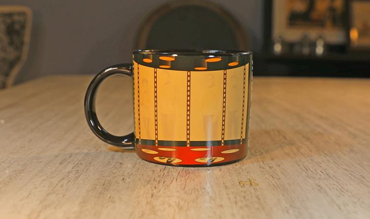 Star Trek Transporting Heat Change Coffee Mug - Energize Changing Star Trek Mug