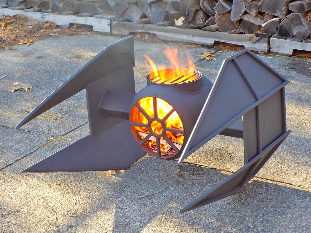Star Wars Tie Fighter Bonfire Pit - Geeky steel metal Tie Fighter fire griller