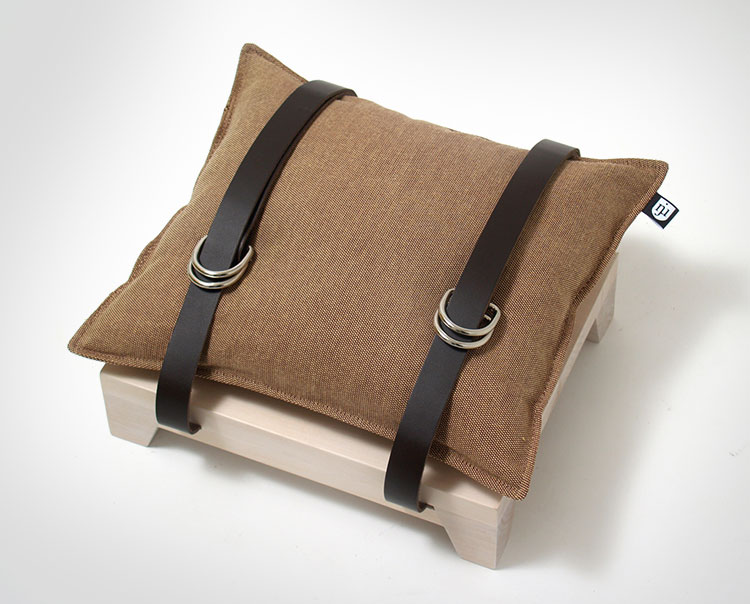 Hockenheimer Magazine Stool