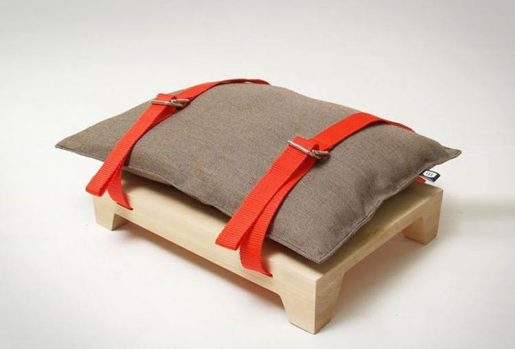 Hockenheimer Magazine Stool