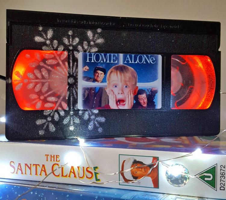 Home Alone VHS Night-Light - Retro VHS lamp