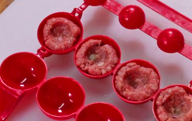 Stuffed Meatballs Maker - Mighty Meatballs Easy Meatball Maker