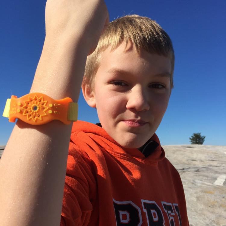 SunFriend Sun Monitoring Bracelet - UV Monitoring Sun Burn Bracelet