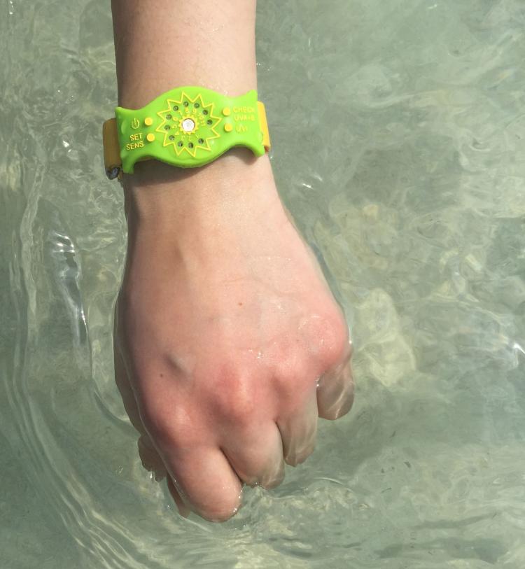 SunFriend Sun Monitoring Bracelet - UV Monitoring Sun Burn Bracelet