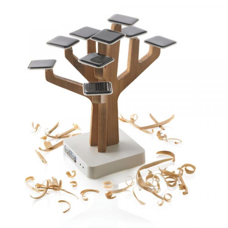 SunTree Solar Powered Phone Charger - Solar panel leaves solar sun tree