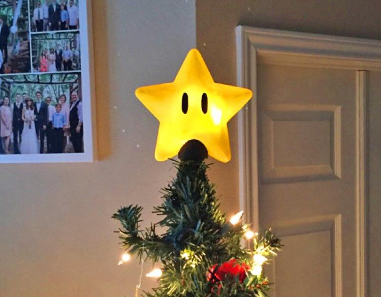 Super Mario Bros. Power Star Christmas Tree Topper - Mario Star Tree Topper