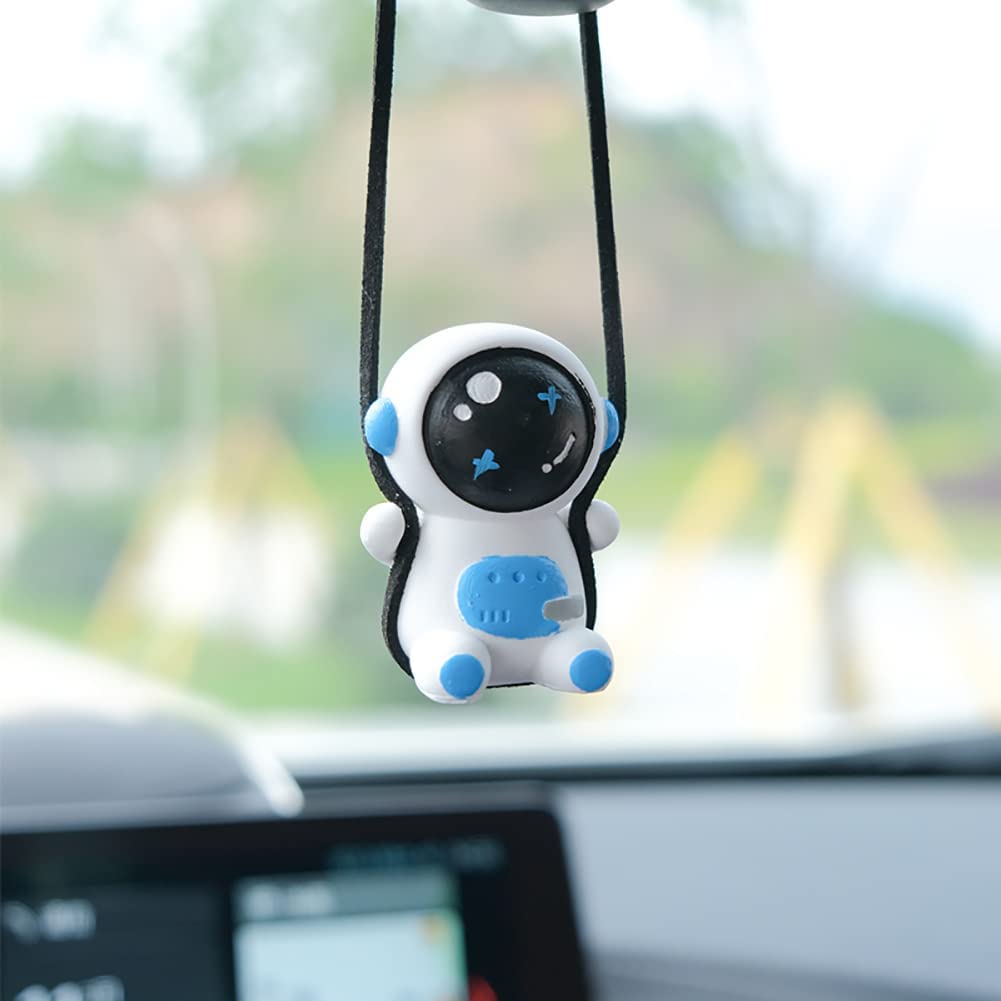 Swinging Car Astronaut - Astronaut rearview mirror on swing