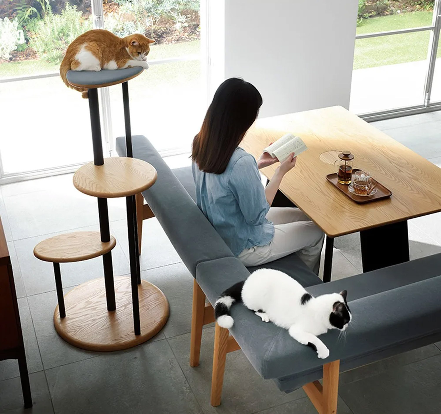 Cat Dining table with hole for your cat to peak through