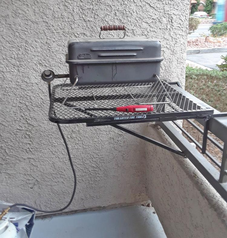 Tailgater Tire Table - Camping table attaches to car tire