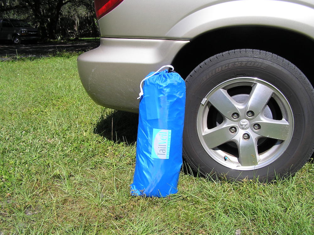 TailVeil Tent Attaches To Back of Your SUV or Minivan - SUV lift-gate camping tent