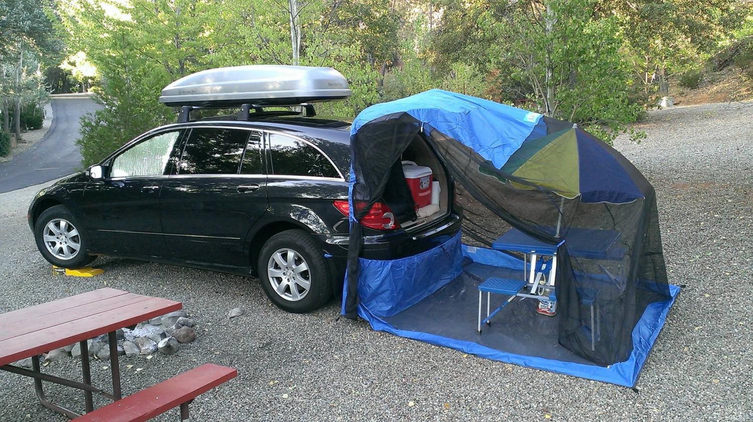TailVeil Tent Attaches To Back of Your SUV or Minivan - SUV lift-gate camping tent