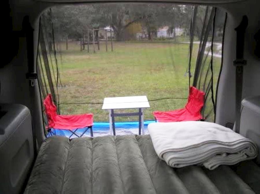 TailVeil Tent Attaches To Back of Your SUV or Minivan - SUV lift-gate camping tent