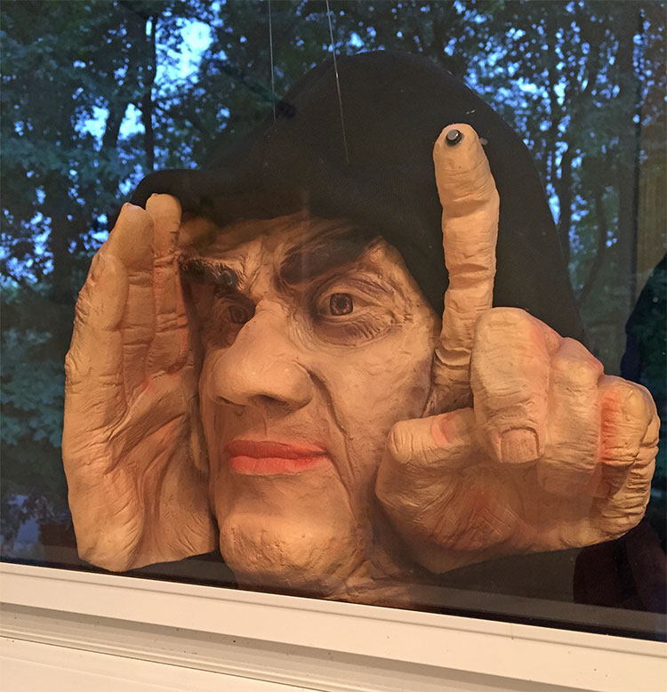 Scary Peeper - Peeping Tom Taps On Your Window