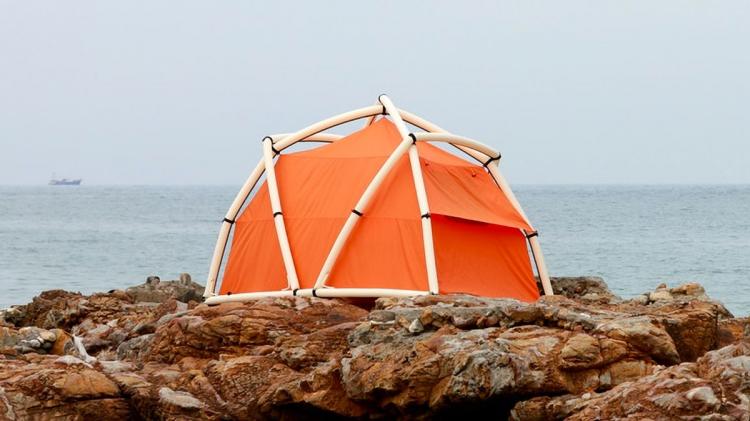 TentTube Inflatable Tent Sets Up In Seconds - Hand pump inflatable camping tent