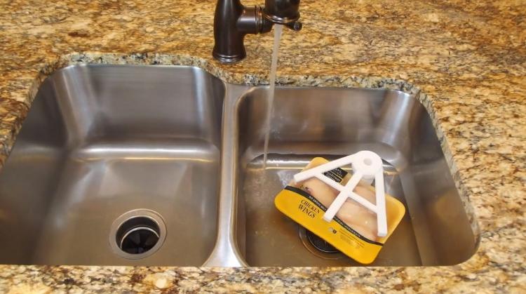 Thaw Claw Sink Suction Tool Helps Thaw Meat 7x Faster