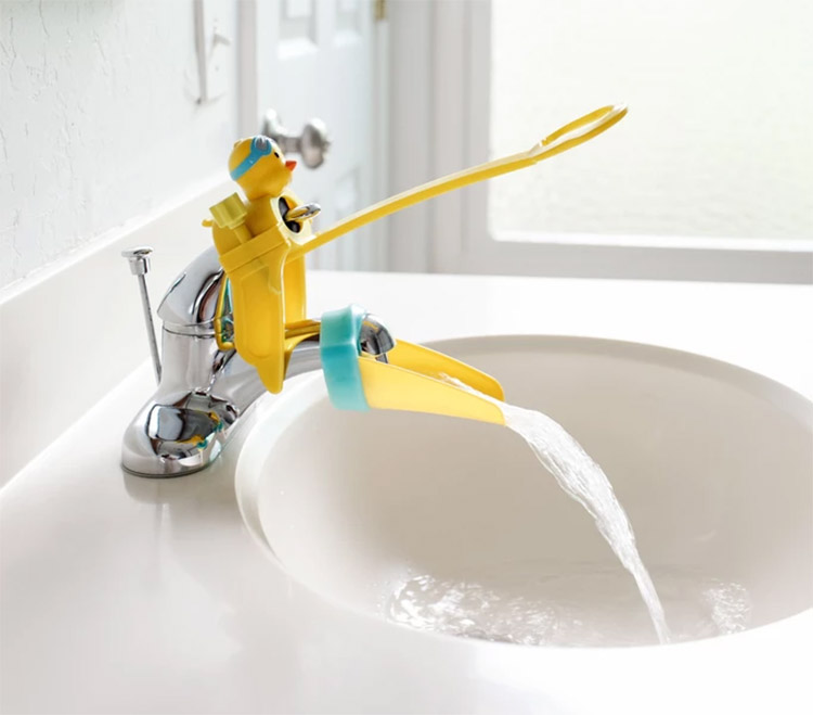 Aqueduck Faucet Handle Extender Helps Kids Reach The Faucet