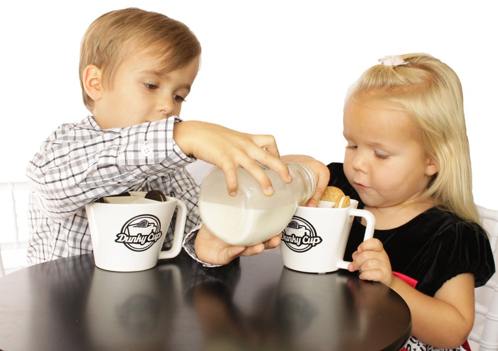 Dunky Cup - Mug holds cookies for milk dunking - Cookie dunking mug