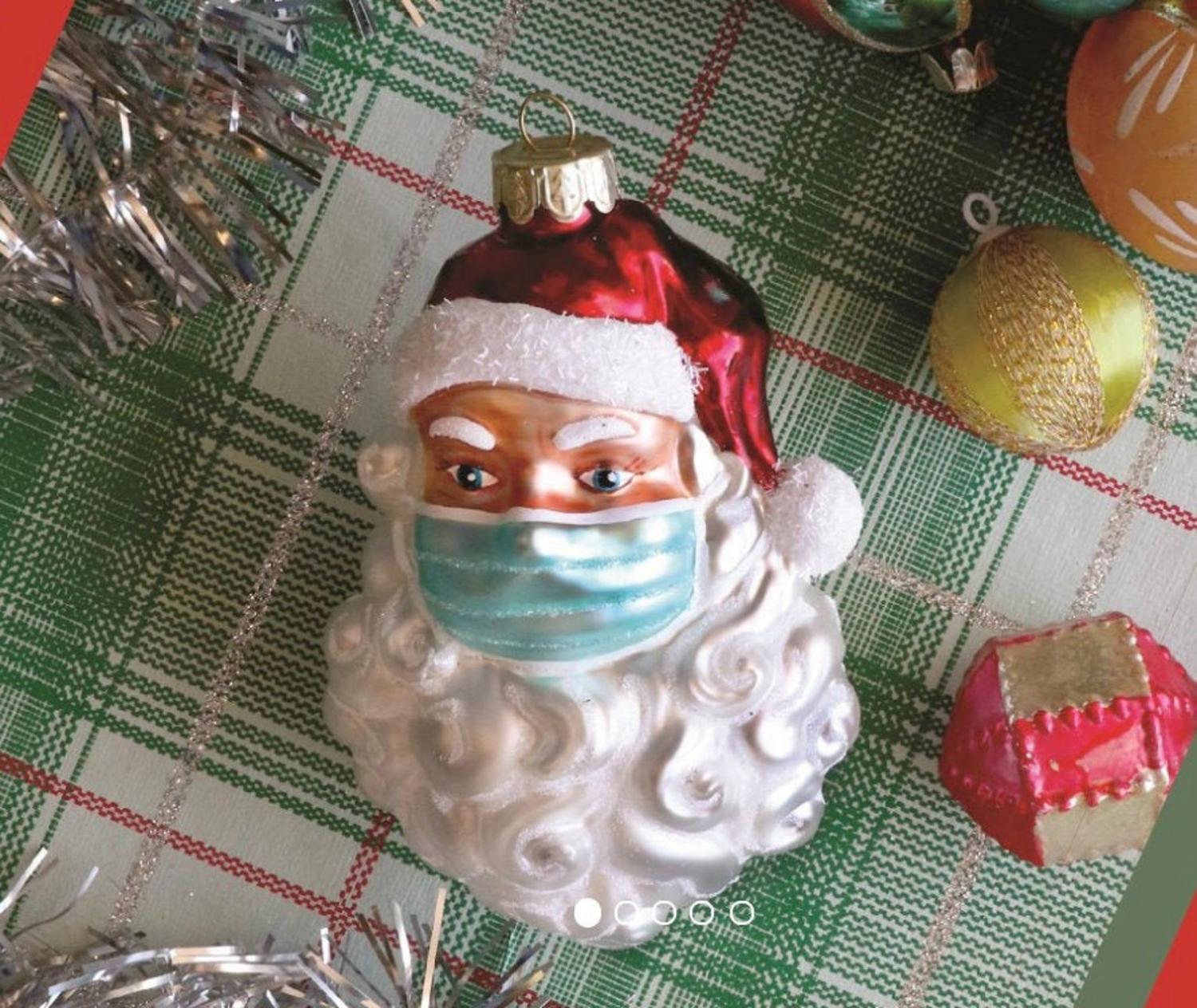 Santa In a Facemask 2020 Christmas Ornament Santa In a Facemask 2020 Christmas Ornament
