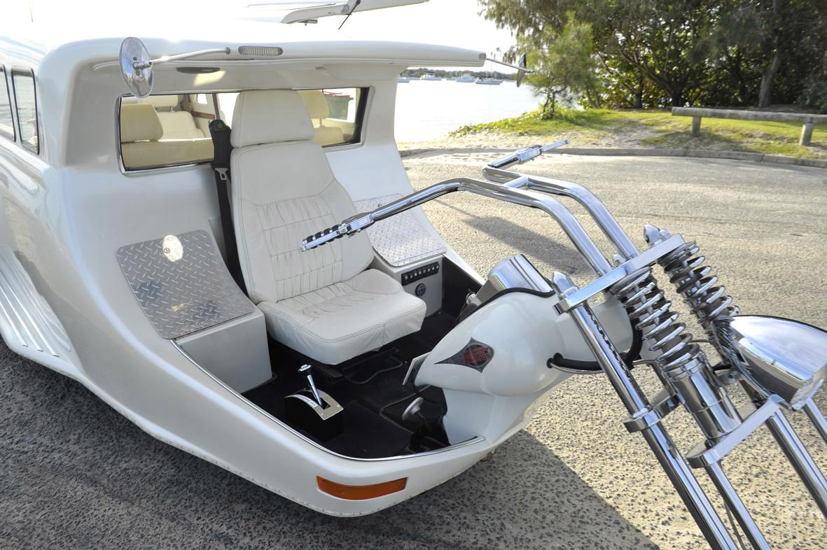 LimoBike Harley Davidson Motorcycle Limousine Hybrid Vehicle - Motorcycle party bus