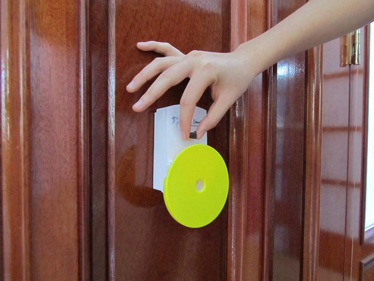 Pebble Smart Doggie Doorbell - Remote doorbell for your dog