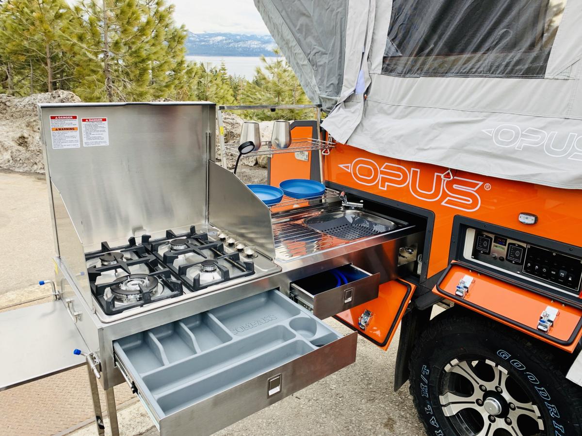 Air-Opus Self-Inflating Camping Trailer - Automatic pop-up camper with kitchen