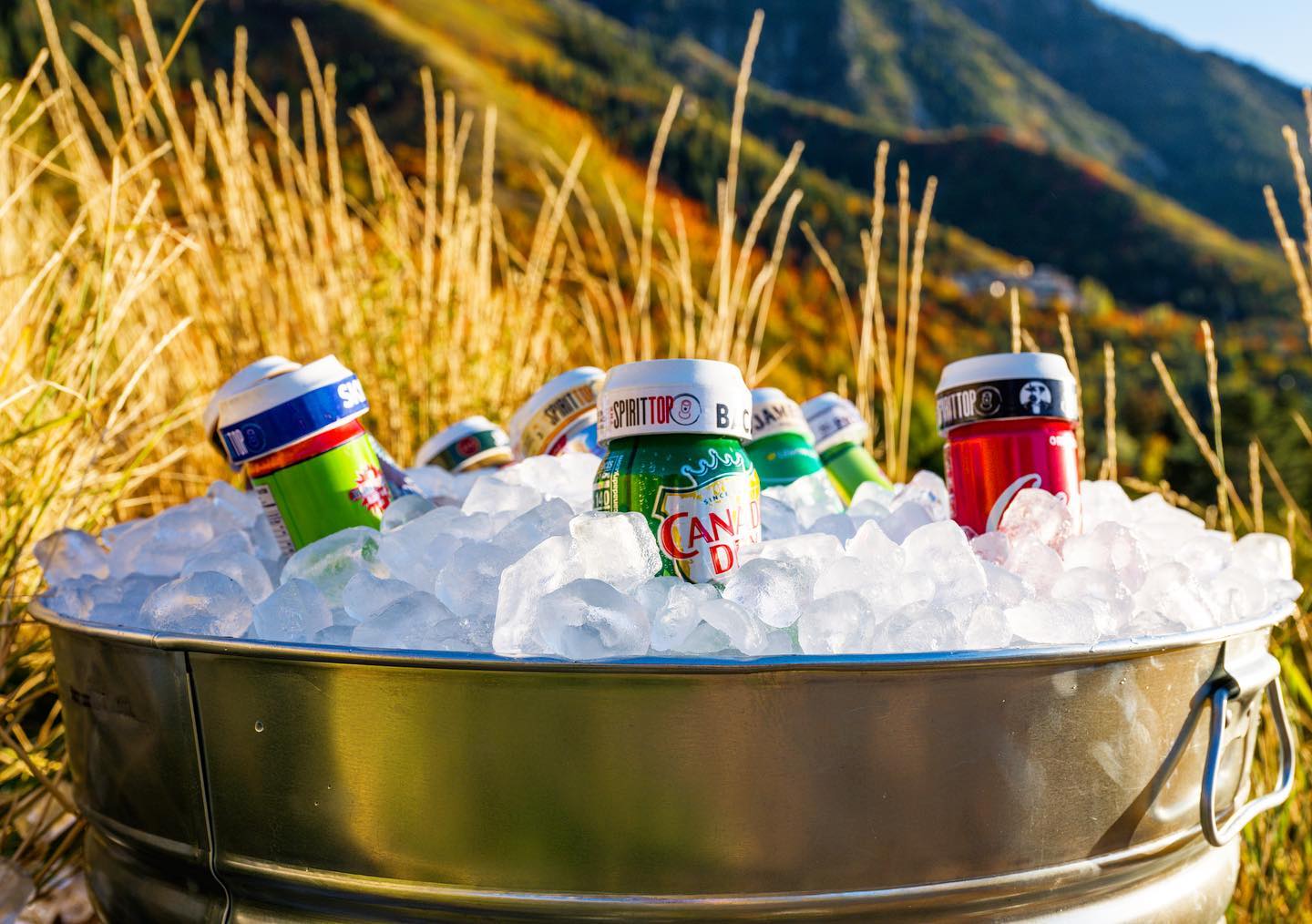 Spirit Top Alcohol Pods Turn Any Can Into Mixed Alcoholic Drink