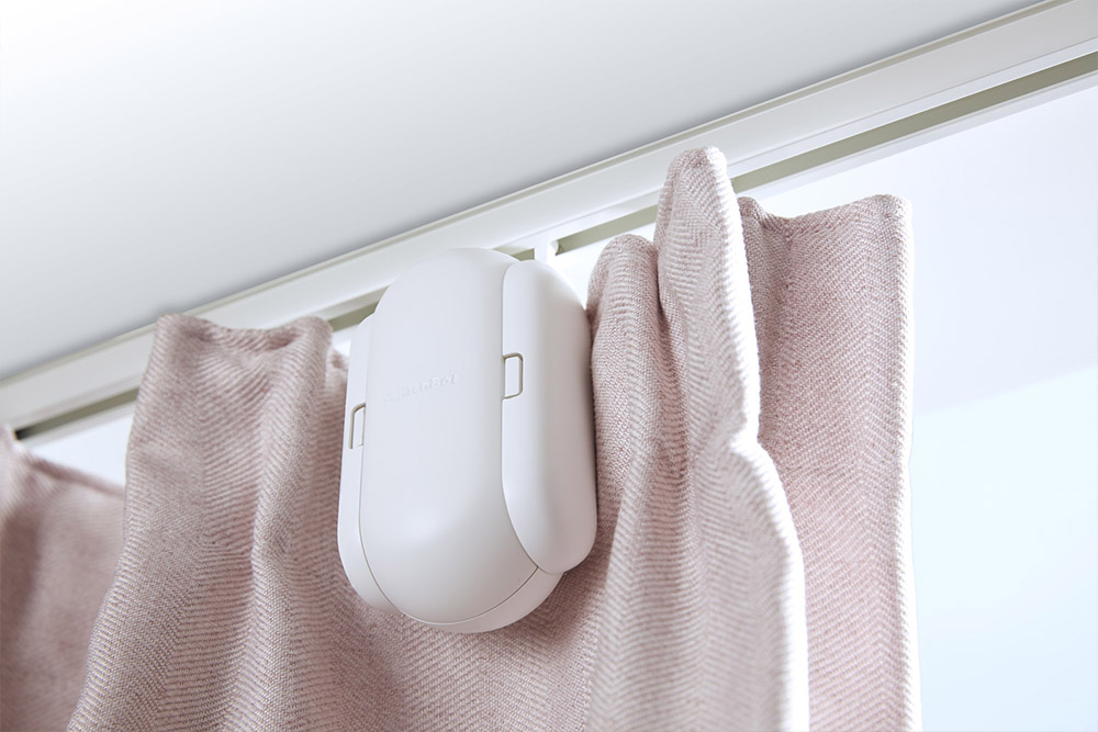 Switchbot Curtain - Automatic curtain robot auto opens and closes your curtains
