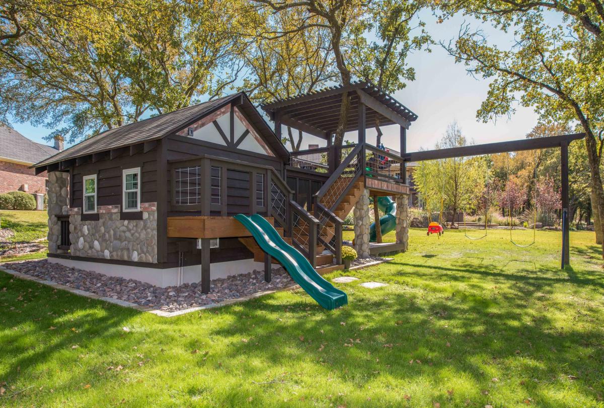 The Ultimate She Shed - Best she shed design with outdoor kids play area