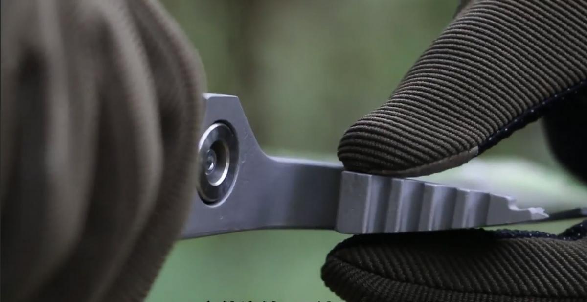 Ultimate Survival Tool 23-in-1 Multi-Purpose Folding Shovel