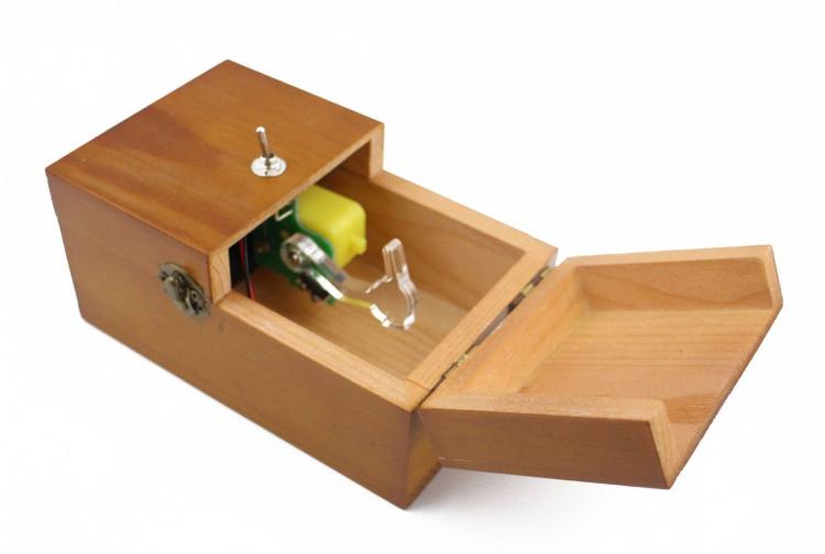 The Useless Box - A wooden prank box that turns itself off