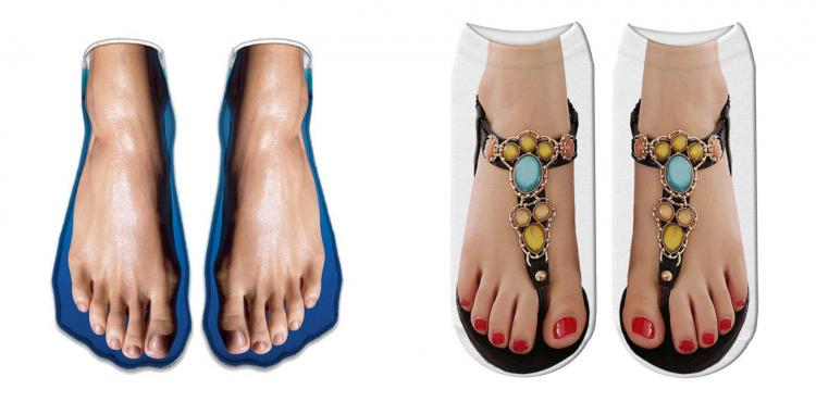 Human Feet In Sandals Socks For People With Ugly Feet - Funny women's feet in flip-flops print socks