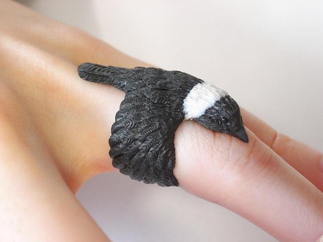 Cute Animal Rings Hug Your Fingers - Bird