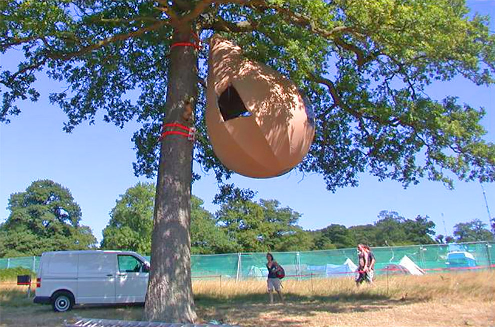 Raindrop Shaped Tree Tents Let You Sleep In The Trees - Dew Drop TreeTents by DrÃ© Wapenaar