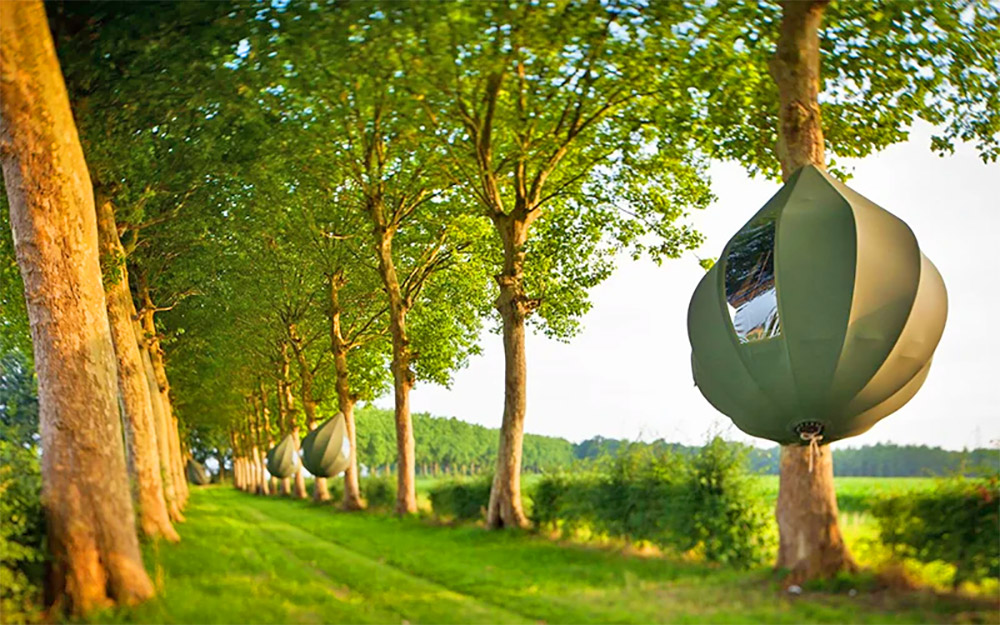 Raindrop Shaped Tree Tents Let You Sleep In The Trees - Dew Drop TreeTents by DrÃ© Wapenaar