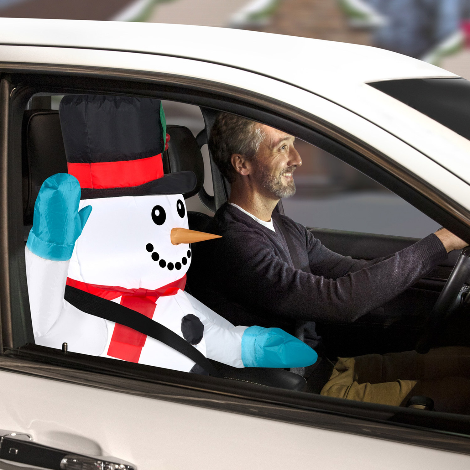 Inflatable Christmas Characters For The Car - Carbuddy passenger seat inflatable Christmas characters