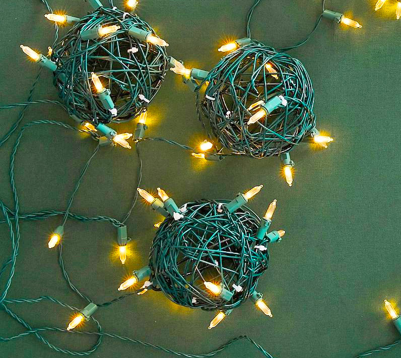 Funny National Lampoons Christmas Vacation Pre-tangled String Lights Tangled ball of lights
